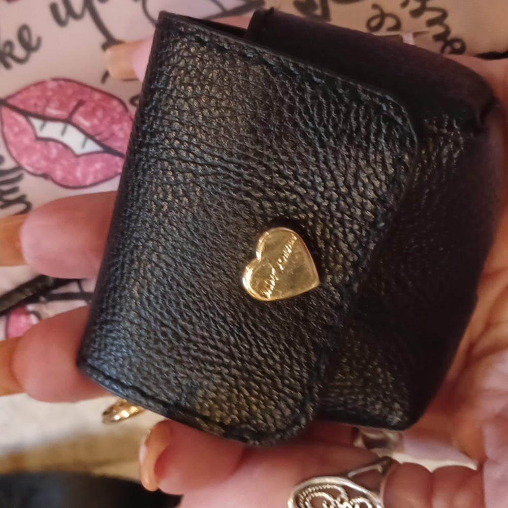 Betsey Johnson Follow Your Heart, Do What You Love Pink LIPS Crossbody Bag - Picture 6 of 11